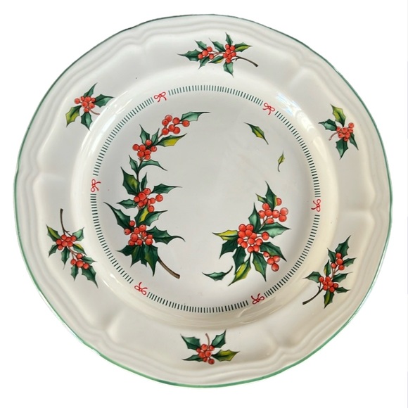TABLETOPS UNLIMITED HOLLY BERRY PLATE - SALAD, DESERTS OR APPETIZERS - Picture 1 of 10